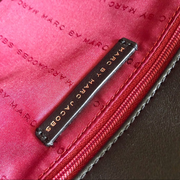 Marc by Marc Jacobs Black & White Tote Bag - Picture 7 of 8